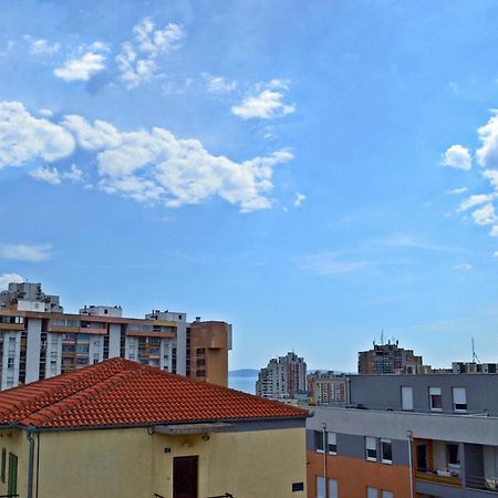 Anna Apartment Сплит Экстерьер фото
