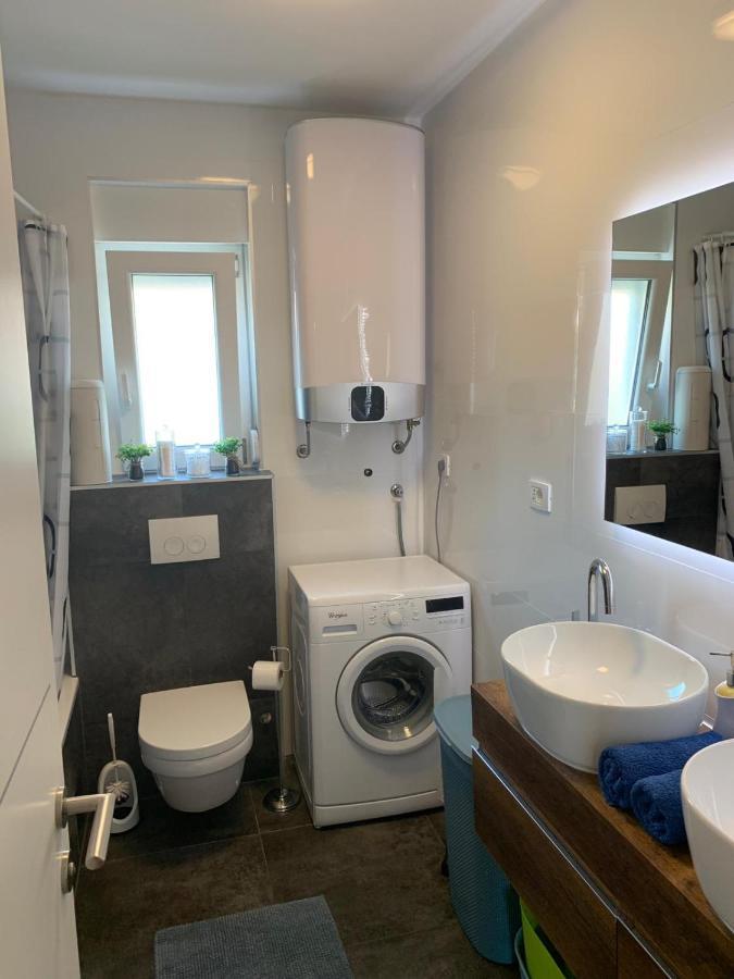 Anna Apartment Сплит Экстерьер фото